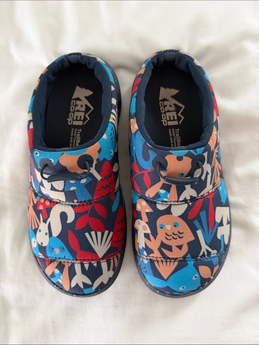 REI Co-op Camp Dreamer slip-on shoes Size 4Y Kids Unisex All Over Animal Print